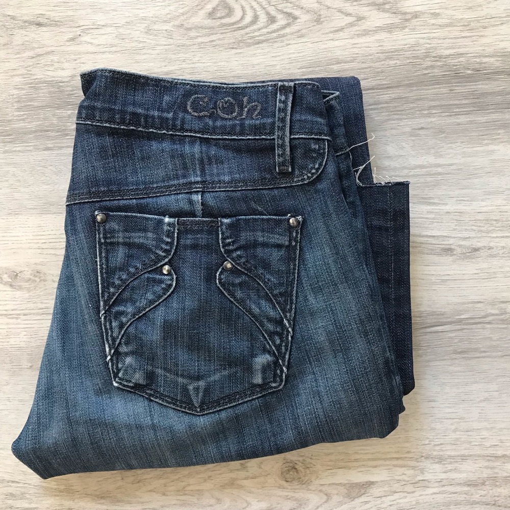 EUC CITIZENS OF HUMANITY.  CUTE DETAILS . Size 28. Inseam 32.